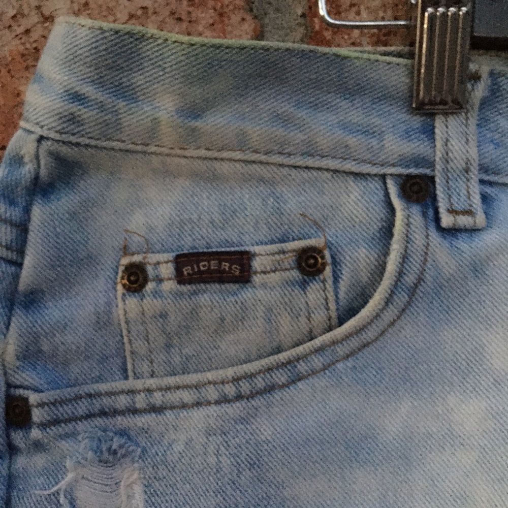 Lee Riders Cut Off Shorts - Picture 3 of 7